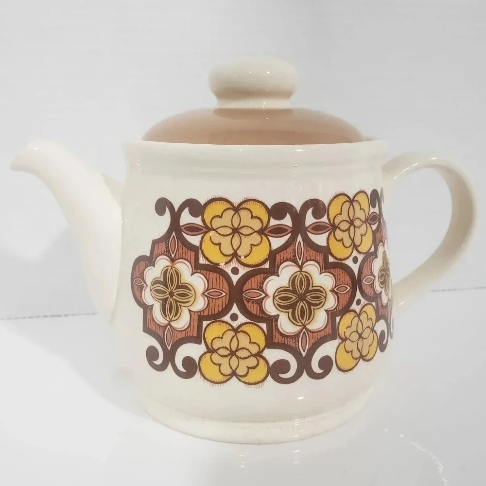 VTG Sadler 1970s Teapot Off White/Brown/Yellow/Rust Color With Gyometric Design